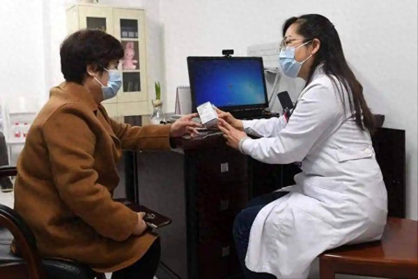 安信 多久不饮酒算戒酒成功？熬过4个阶段，戒酒就稳了